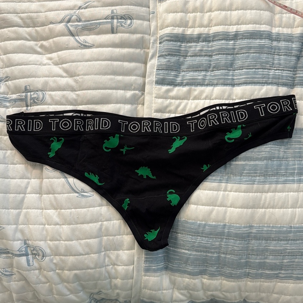 Dinosaur Thong Panties Torrid Curve size 2 NWOT